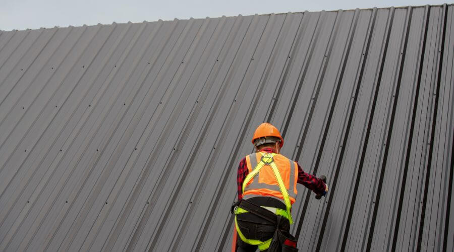 Expert Emergency Roof Repairs services in Esmond, ND