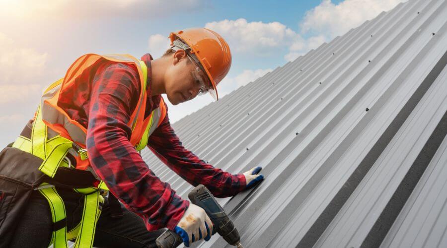 Professional Emergency Roof Repairs services in Esmond, ND
